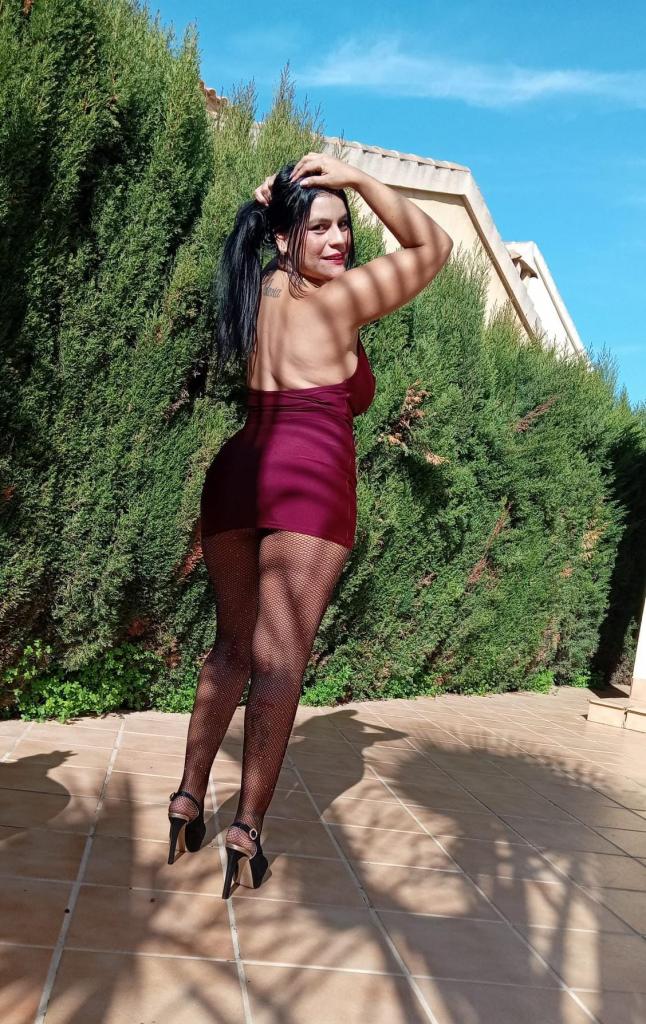 Chica busca chico en Alicante: 