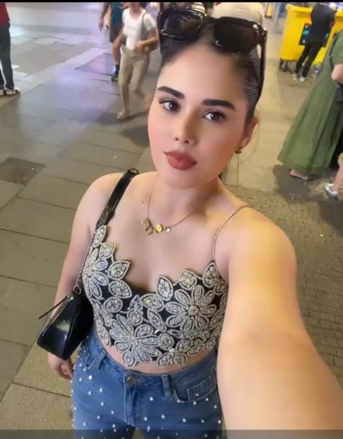 Chica busca chico en Cádiz: 