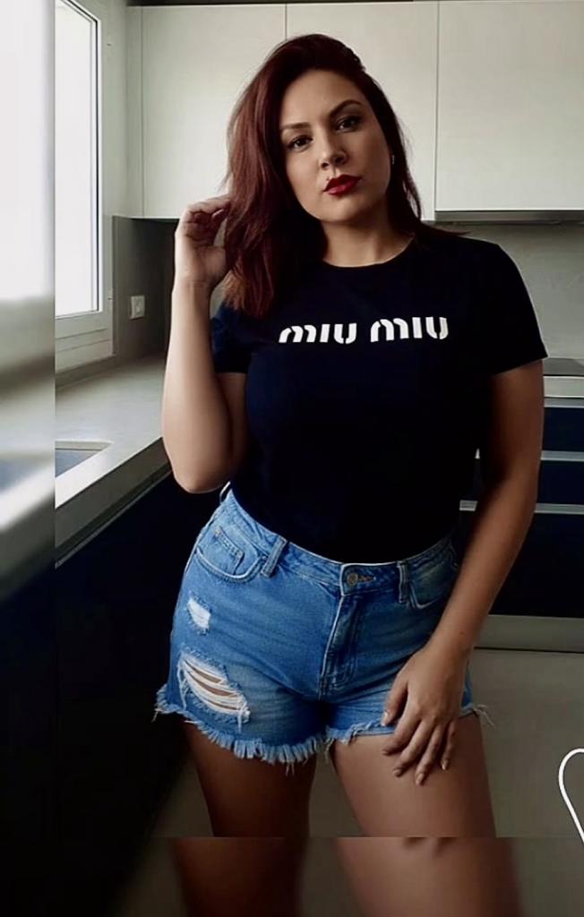 Chica busca chico en Cádiz: 