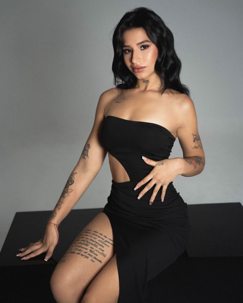 Chica busca chico en Barcelona: Chica busca chico