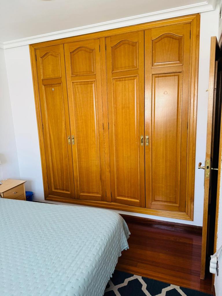 614038236: Chica busca chico en Zaragoza