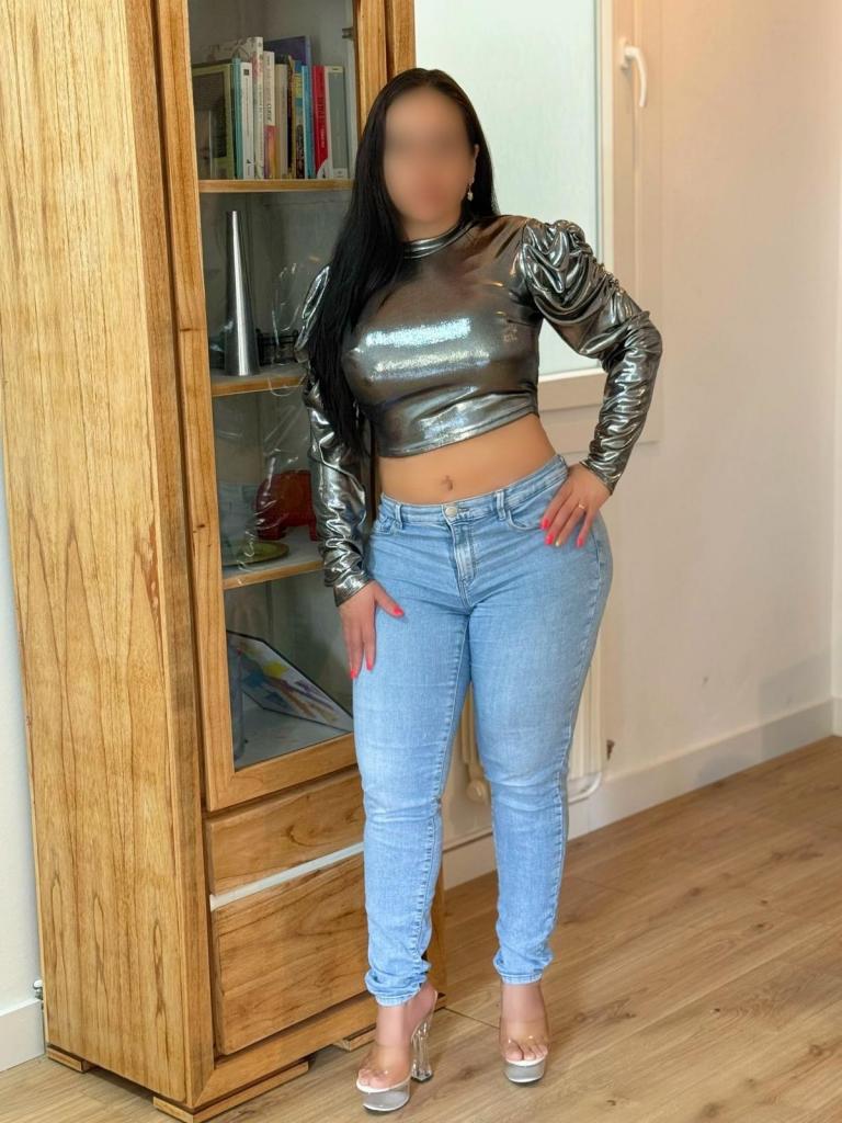 Chica busca chico en Burgos: 