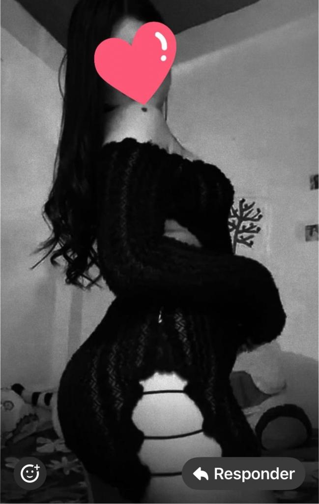 Chica busca chico en Tenerife: 