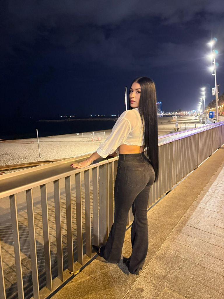 Chica busca chico en Barcelona: 