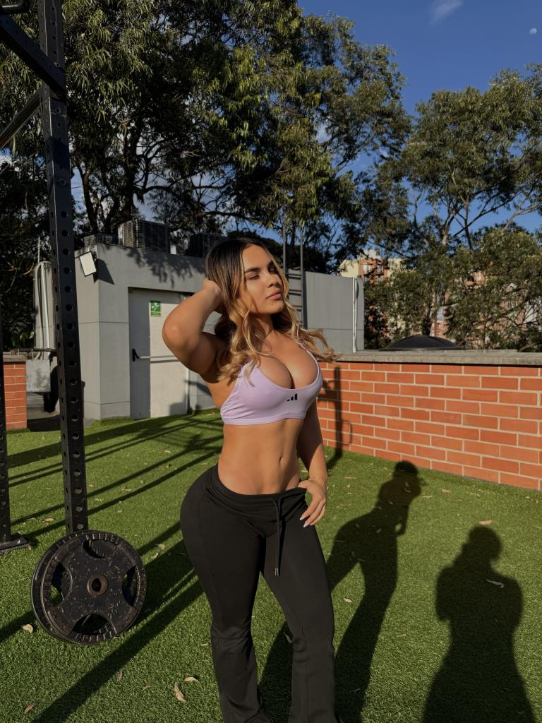 603737854: Chica busca chico en Lérida