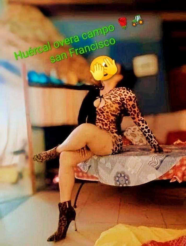 Chica busca chico en Almería: 