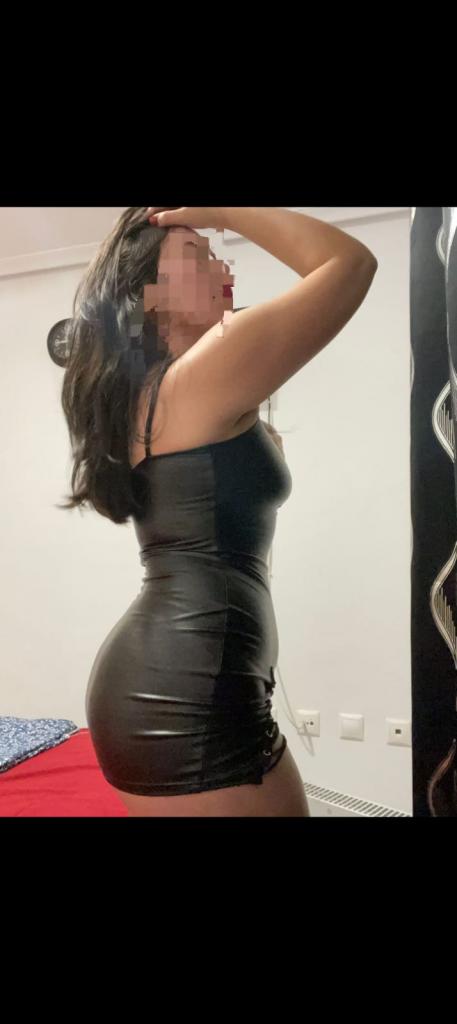 631942983: Chica busca chico en Alicante