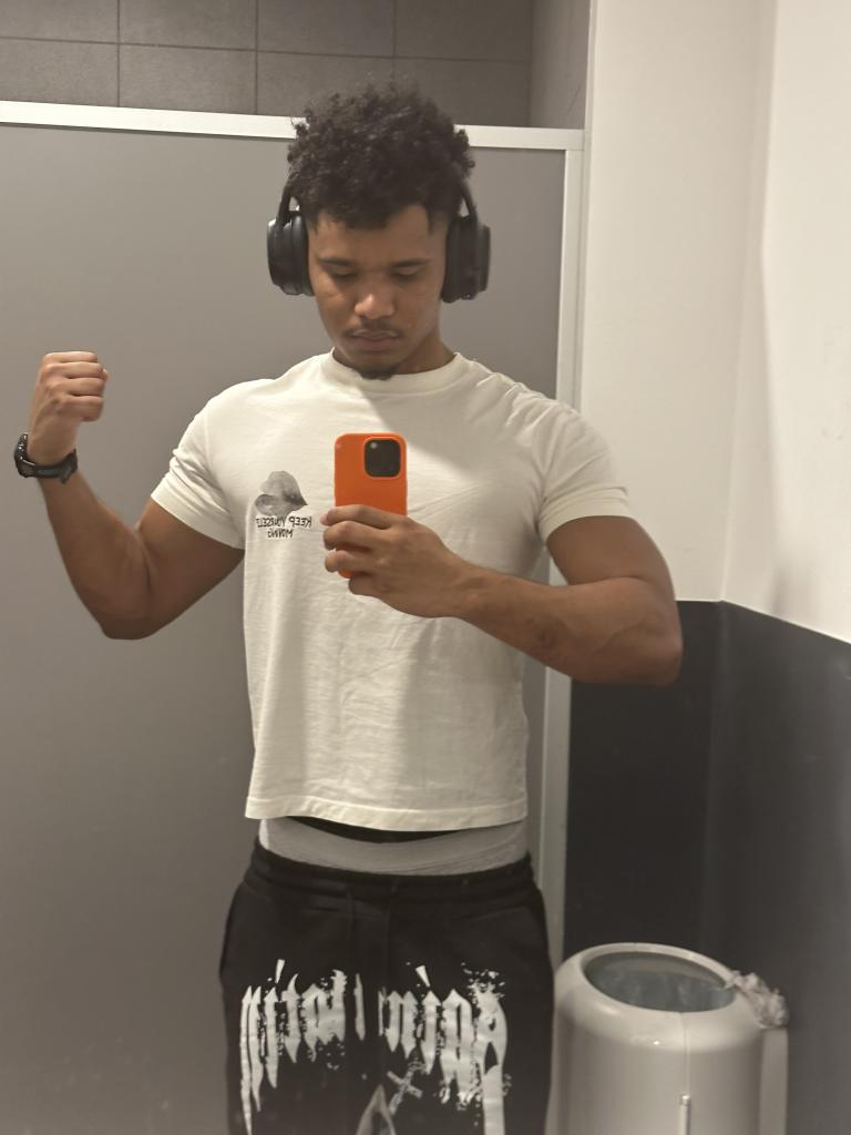 Chico busca chica en Madrid: 