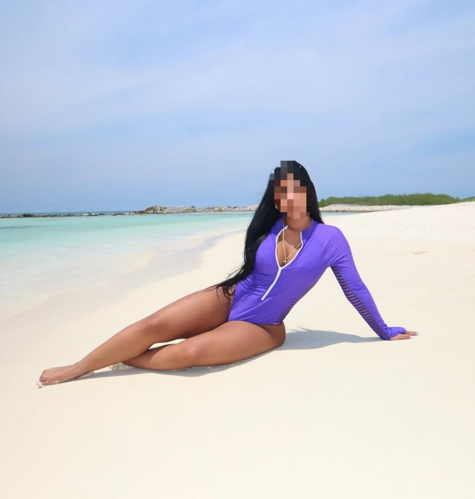 613767241: Chica busca chico en Granada