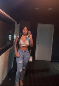 624382517: Chica busca chico en Almería