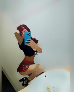 643083787: Chica busca chico en Murcia