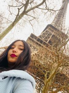 632167098: Chica busca chico en Barcelona