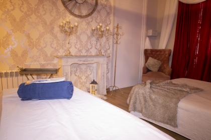 691106207: Chica busca chico en Barcelona