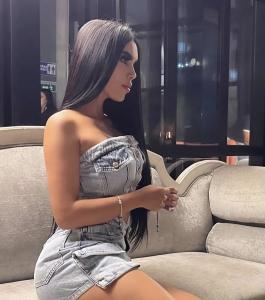 661410134: Chica busca chico en Mallorca