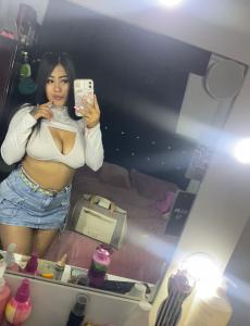 617411675: Chica busca chico en Valencia