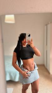 663159796: Chica busca chico en Málaga
