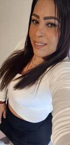 613876753: Chica busca chico en Málaga