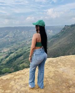 614527258: Chica busca chico en La Coruña