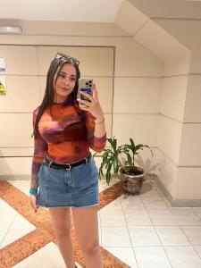 603959881: Chica busca chico en Madrid