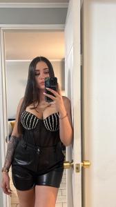 603959881: Chica busca chico en Madrid