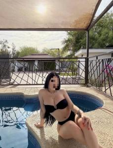 663486749: Chica busca chico en Menorca