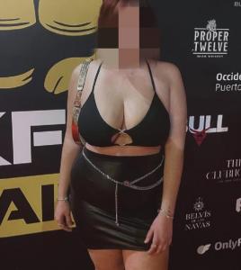 643579186: Chica busca chico en Tarragona