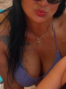 604880051: Chica busca chico en Navarra