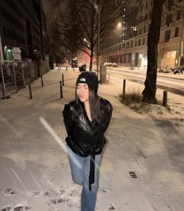 613891596: Chica busca chico en La Coruña