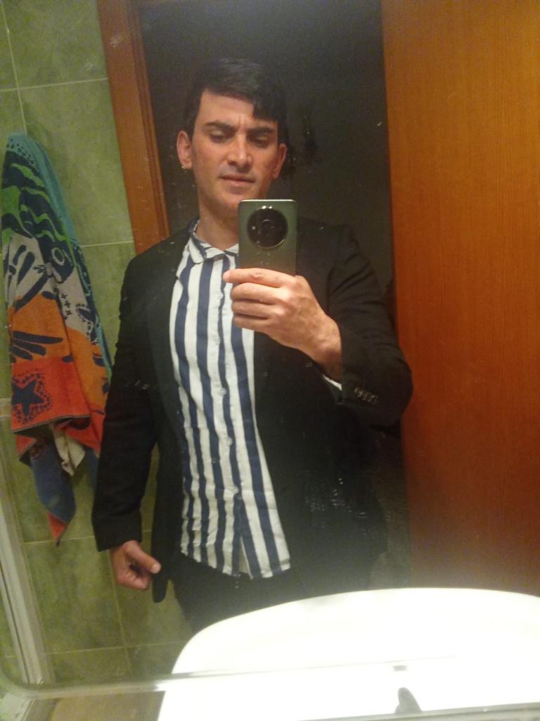 Chico busca chica en Mallorca: 