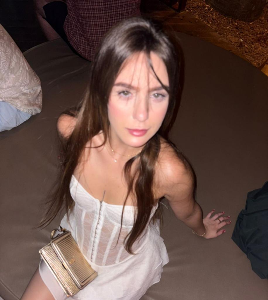 Chica busca chico en Madrid: Chica busca chico