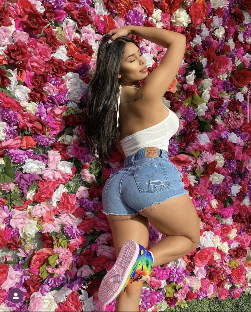 Chica busca chico en Murcia: 