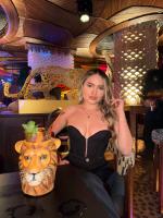 671124078: Chica busca chico en Madrid