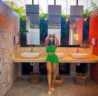 632287522: Chica busca chico en Orense