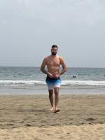 614112180: Chico busca chica en Barcelona