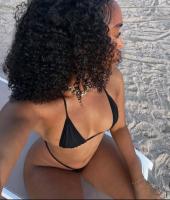 613308059: Chica busca chico en Murcia