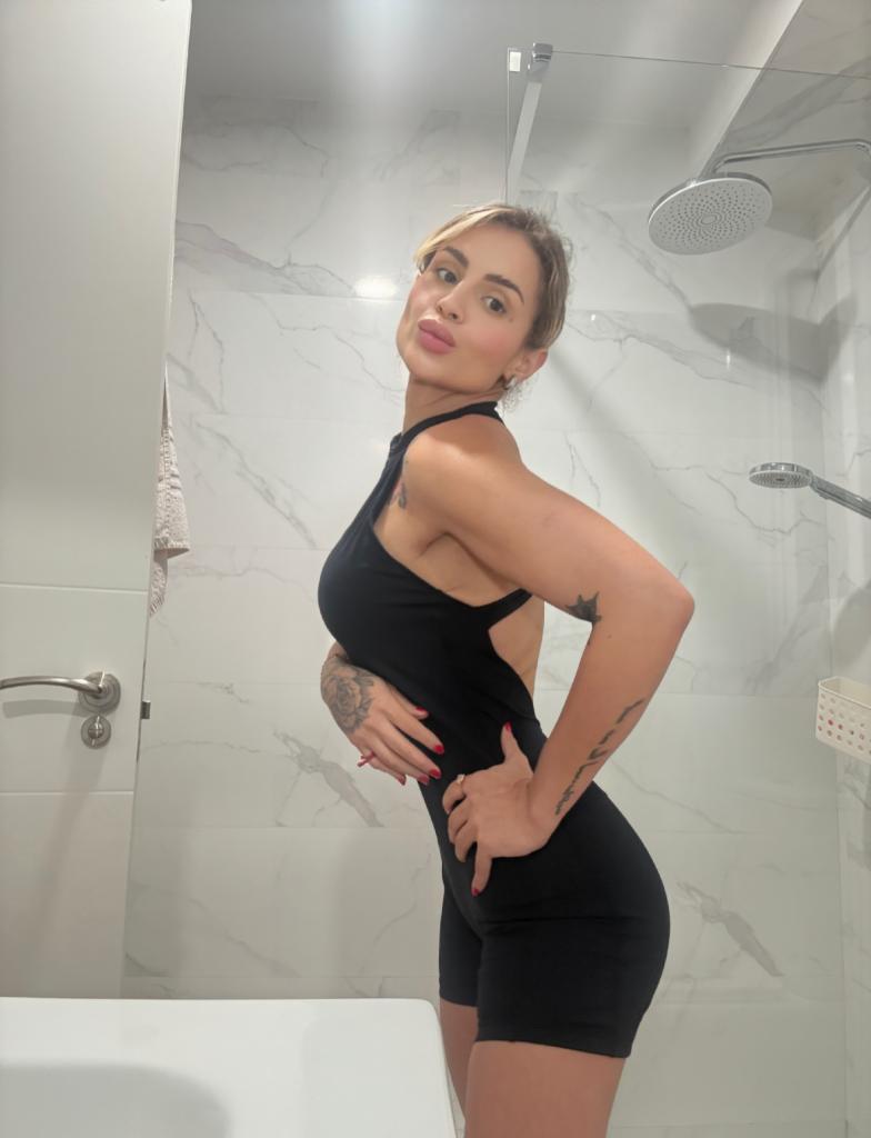 675338882: Chica busca chico en Alicante