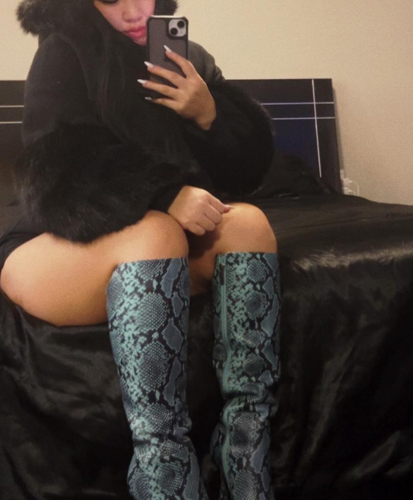 Chica busca chico en Málaga: 