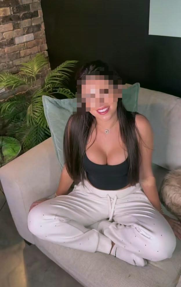 Chica busca chico en Murcia: Chica busca chico