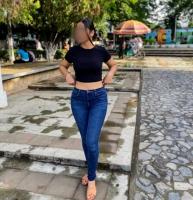 695451913: Chica busca chico en Lugo