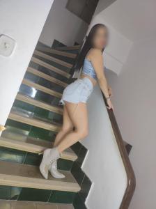 674029827: Chica busca chico en Sevilla