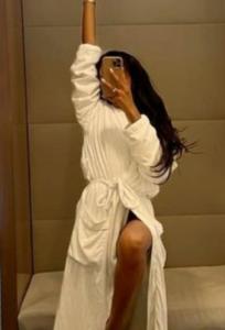 643872745: Chica busca chico en Mallorca