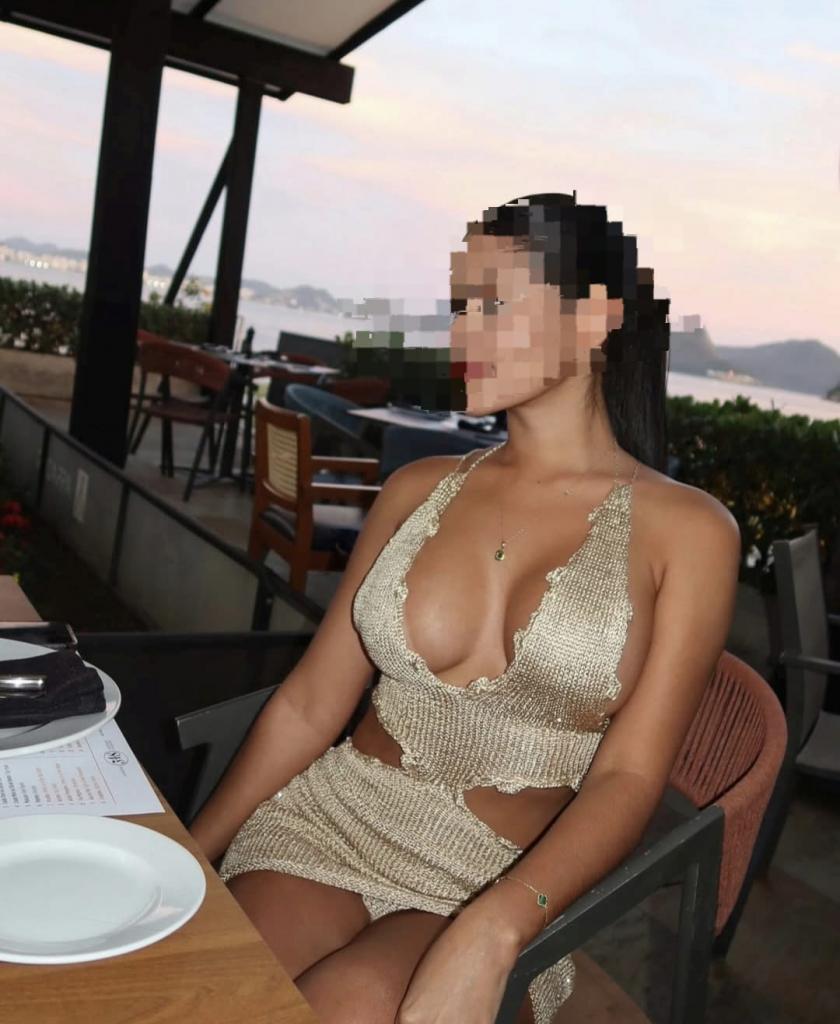 Chica busca chico en Cádiz: 