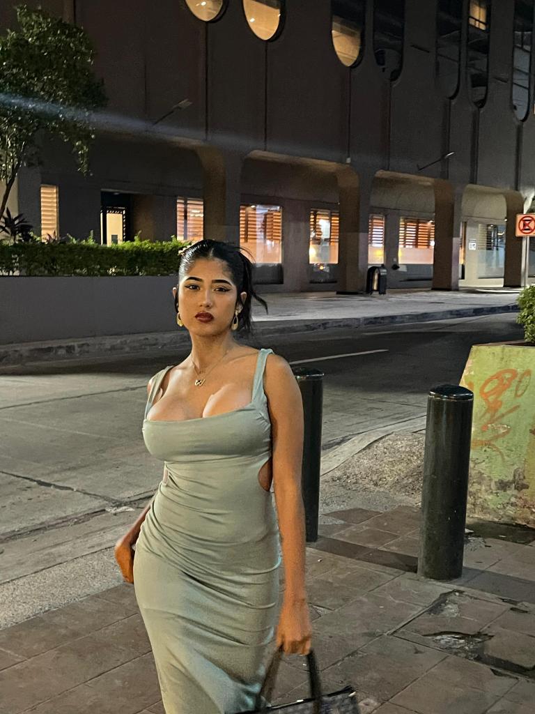 Chica busca chico en Barcelona: 