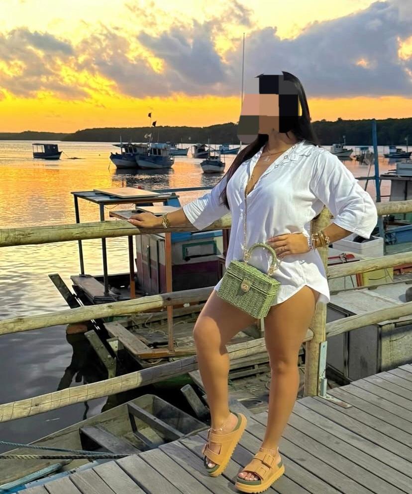 612284423: Chica busca chico en La Coruña