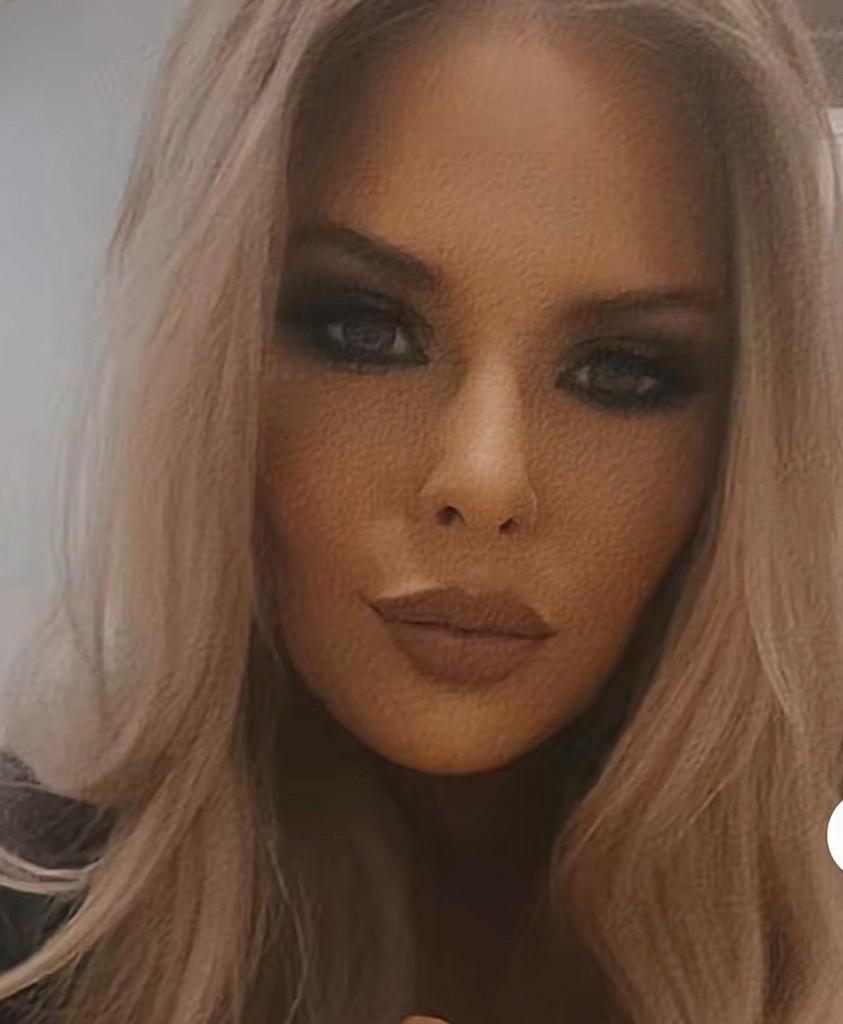 Chica busca chico en La Coruña: 