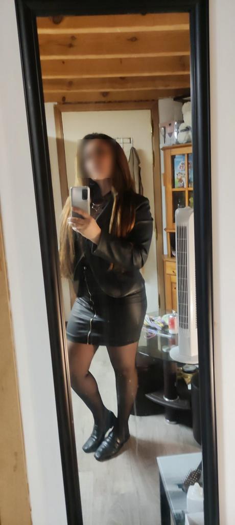 Chica busca chico en Murcia: 