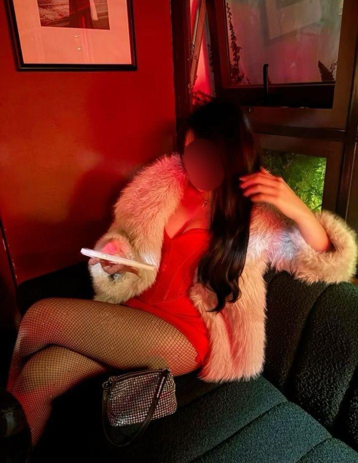 Chica busca chico en Madrid: 