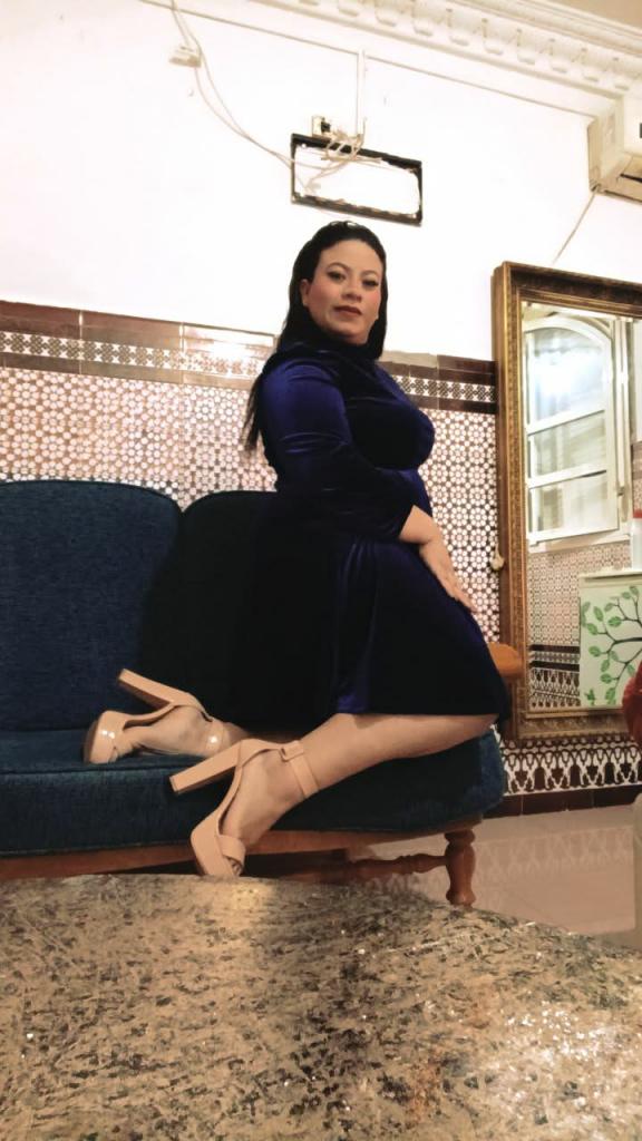 Chica busca chico en Sevilla: 