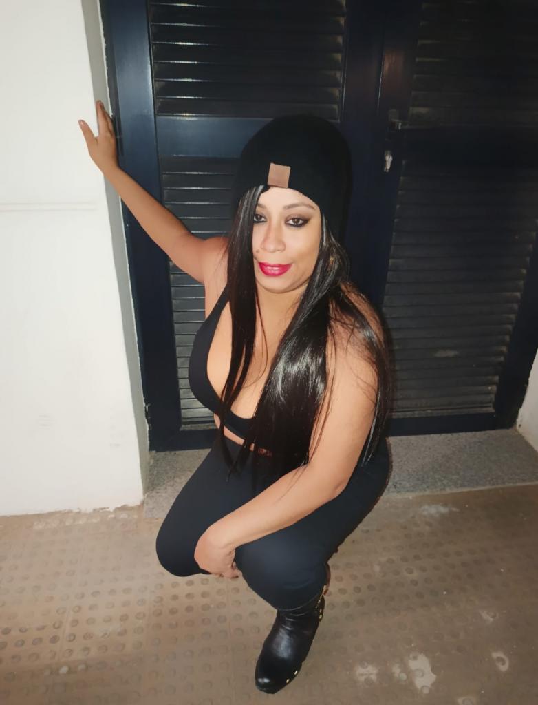 Chica busca chico en Murcia: 