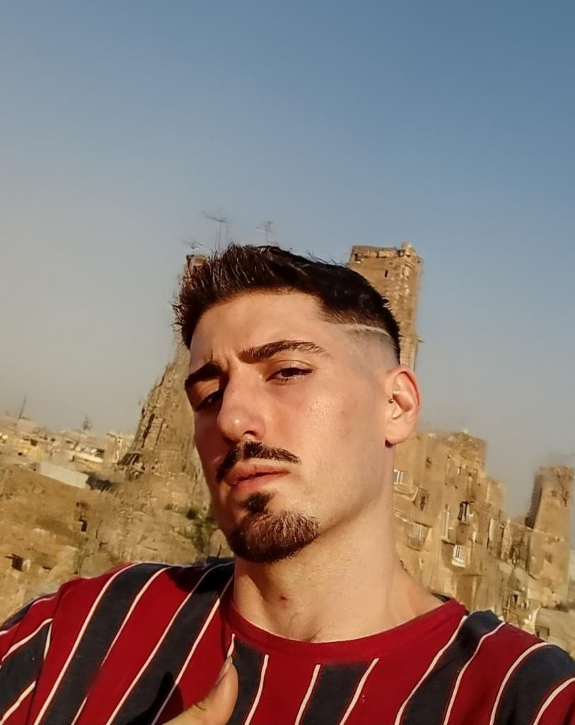 Chico busca chica en Málaga: 